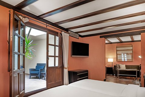 HOTEL PALACIO DE SANTA PAULA - Photo 48