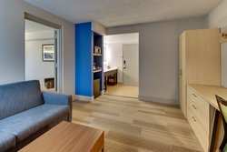  - Holiday Inn Express Airport Pittston - I-81, Exit 175