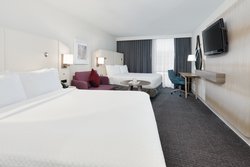  - Crowne Plaza Hotel Downtown Dallas - I-35, Exit 428C