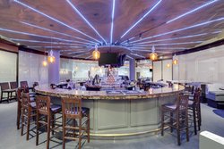  - Crowne Plaza Hotel Downtown Dallas - I-35, Exit 428C