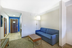  - Holiday Inn Express & Suites Woodstock