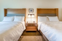  - Holiday Inn & Suites Cedar Falls