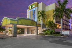  - Holiday Inn Express Cape Coral