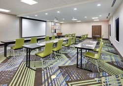 - Holiday Inn Express & Suites The Colony
