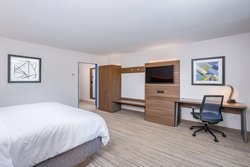  - Holiday Inn Express & Suites North Elkhart - I-80 & I-90, Exit 92