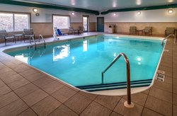  - Holiday Inn Express South Charleston - I-64 & I-77, Exit 95