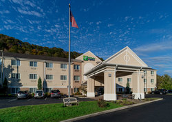  - Holiday Inn Express South Charleston - I-64 & I-77, Exit 95