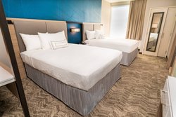  - SpringHill Suites by Marriott Newark - I-880, Exit 17