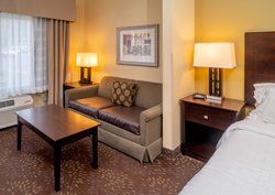  - Holiday Inn Express South Charleston - I-64 & I-77, Exit 95