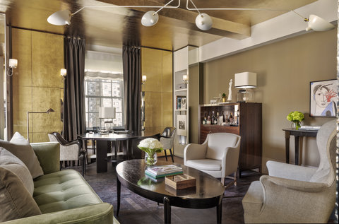 THE CARLYLE A ROSEWOOD HOTEL - Photo 4