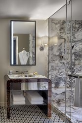  - Carlyle Hotel New York