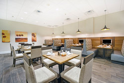  - Holiday Inn Downtown Memphis - I-40, Exit 1 & 1A