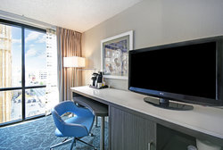  - Holiday Inn Downtown Memphis - I-40, Exit 1 & 1A