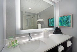  - Holiday Inn Downtown Memphis - I-40, Exit 1 & 1A