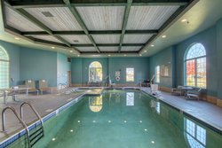  - Holiday Inn Express & Suites Oshkosh - I-41, Exit 119