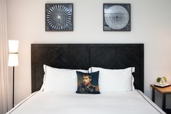  - Kimpton Palladian Hotel Seattle