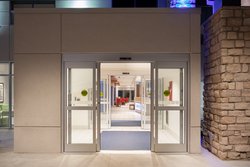  - Holiday Inn Express & Suites Sterling