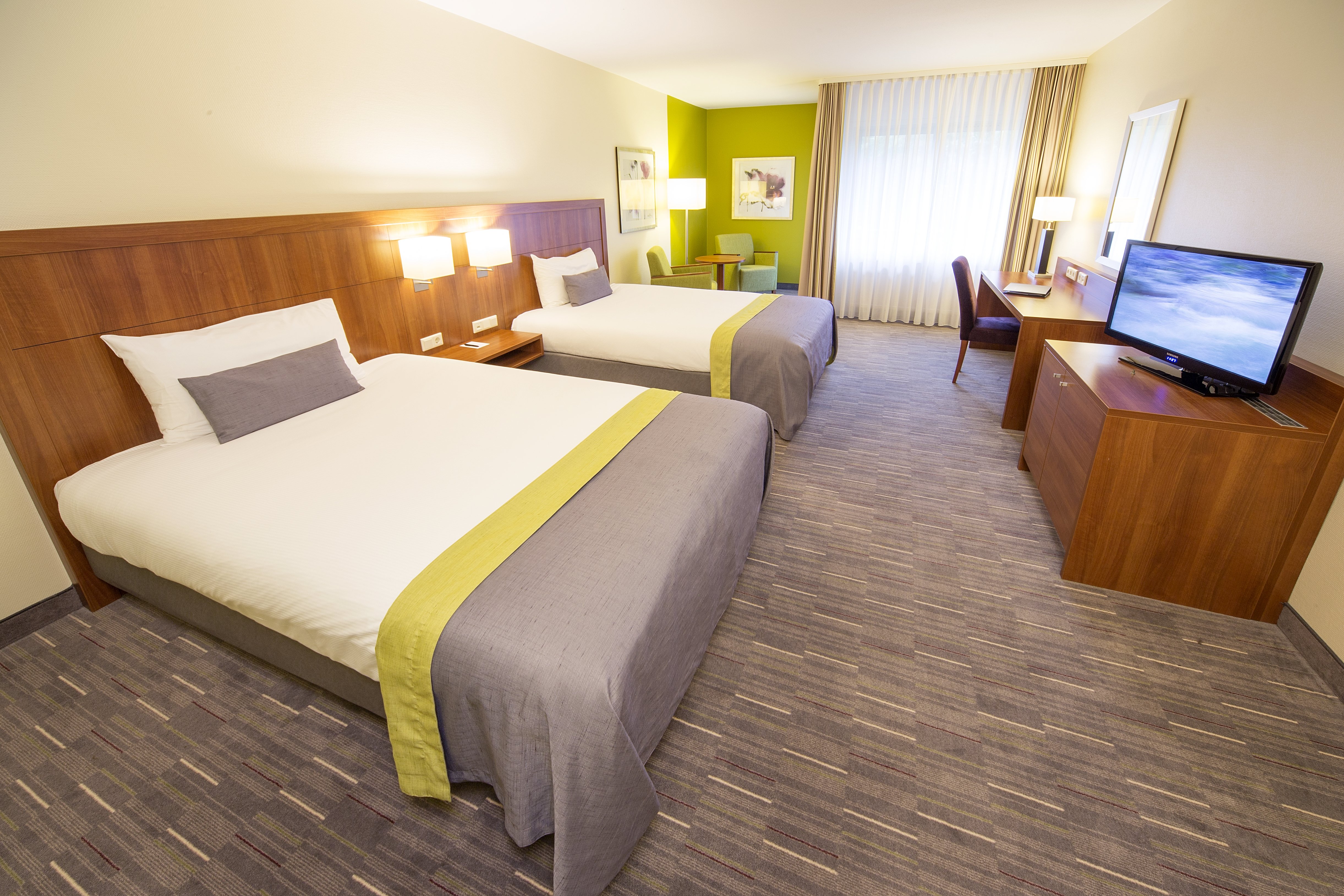 FLETCHER HOTEL-RESTAURANT DE BUUNDE-guestroom-Interieur Luxe Twin.jpg