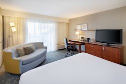  - Courtyard by Marriott Hotel Southfield
