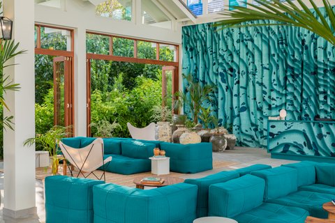 THE STANDARD MALDIVES - Photo 8