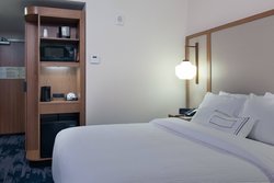  - Fairfield Inn & Suites by Marriott Downtown Pittsburgh