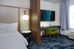  - Fairfield Inn & Suites by Marriott Downtown Pittsburgh