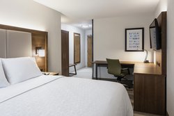  - Holiday Inn Express & Suites Saskatoon