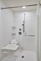  - Courtyard by Marriott Airport Albany - I-87, Exit 4