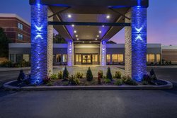  - Holiday Inn Express Naperville - I-88, Exit 127