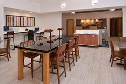  - Holiday Inn Express Stockton - CA 99, Exit 250