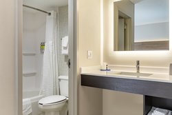  - Holiday Inn Express & Suites Midtown Albuquerque - I-40, Exit 160