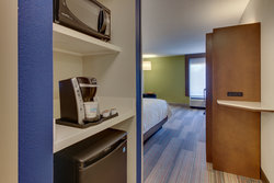  - Holiday Inn Express & Suites Perimeter Atlanta
