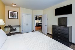  - Candlewood Suites North Houston - I-45, Exit 64