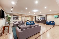  - Candlewood Suites North Houston - I-45, Exit 64