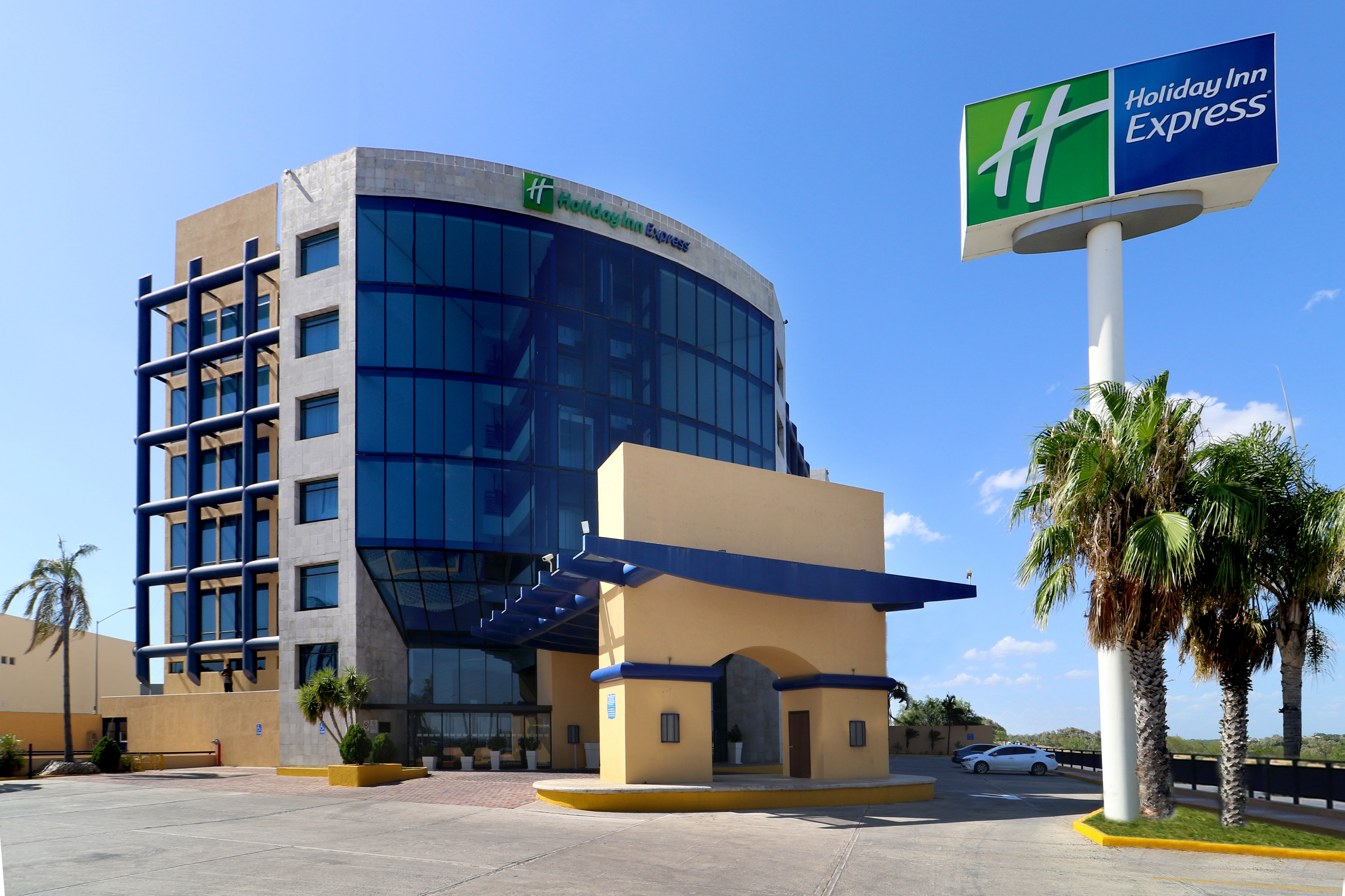 Holiday Inn Express NUEVO LAREDO