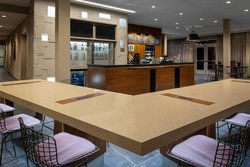  - Courtyard by Marriott Hotel Speedway - I-74 & I-465, Exit 16A