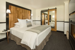  - Le Petit Pali at 8th Avenue Hotel Carmel