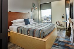  - Moxy Hotel by Marriott Short North Columbus - I-670, Exit 4