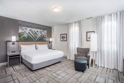  - Holiday Inn Downtown Lafayette