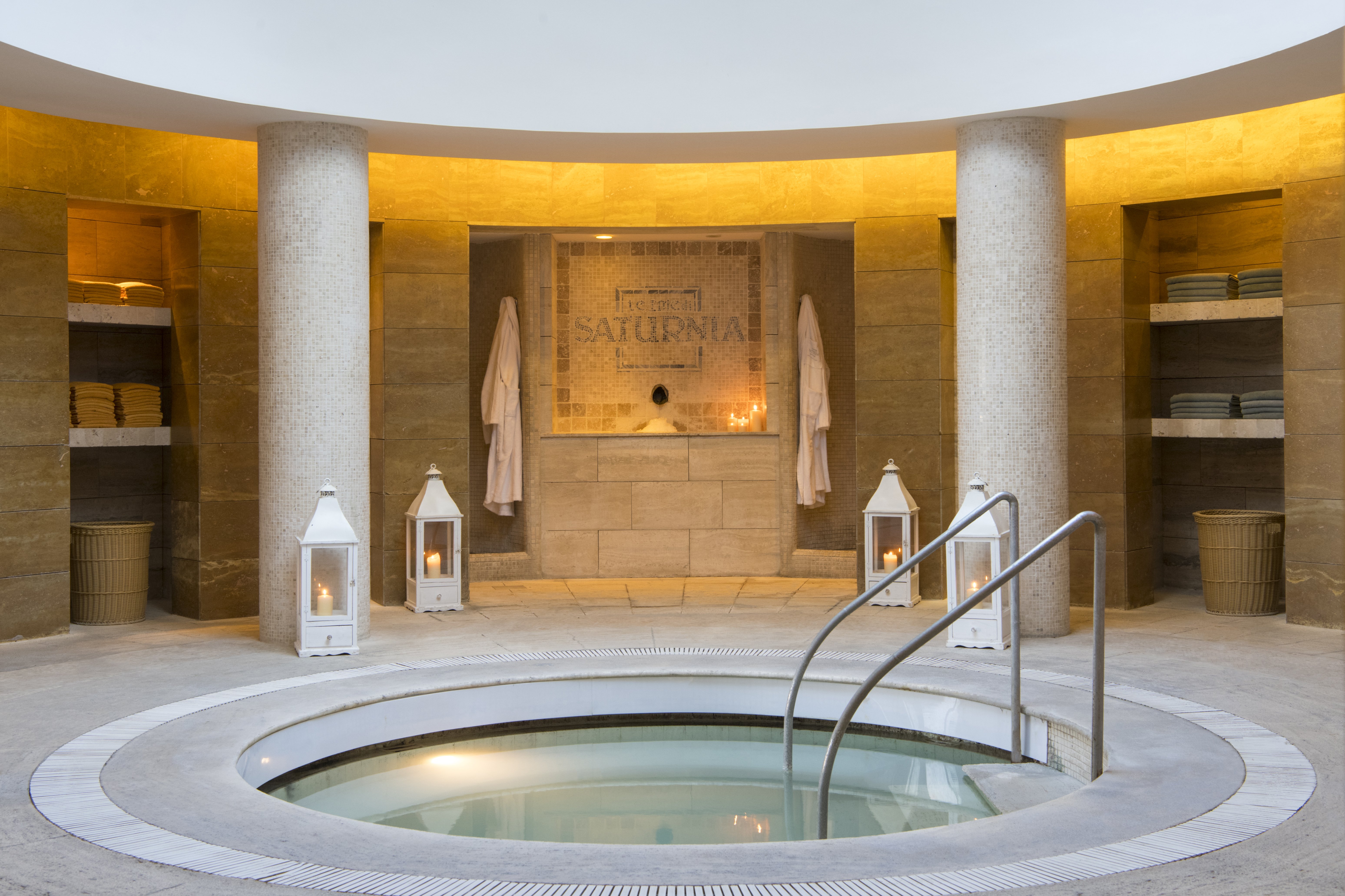 Terme di Saturnia Natural SPA-guestroom-Roman Bath.jpg