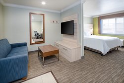  - Holiday Inn Express & Suites Watsonville