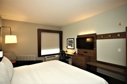  - Holiday Inn Express & Suites South End Charlotte - I-77, Exit 8 & 9A