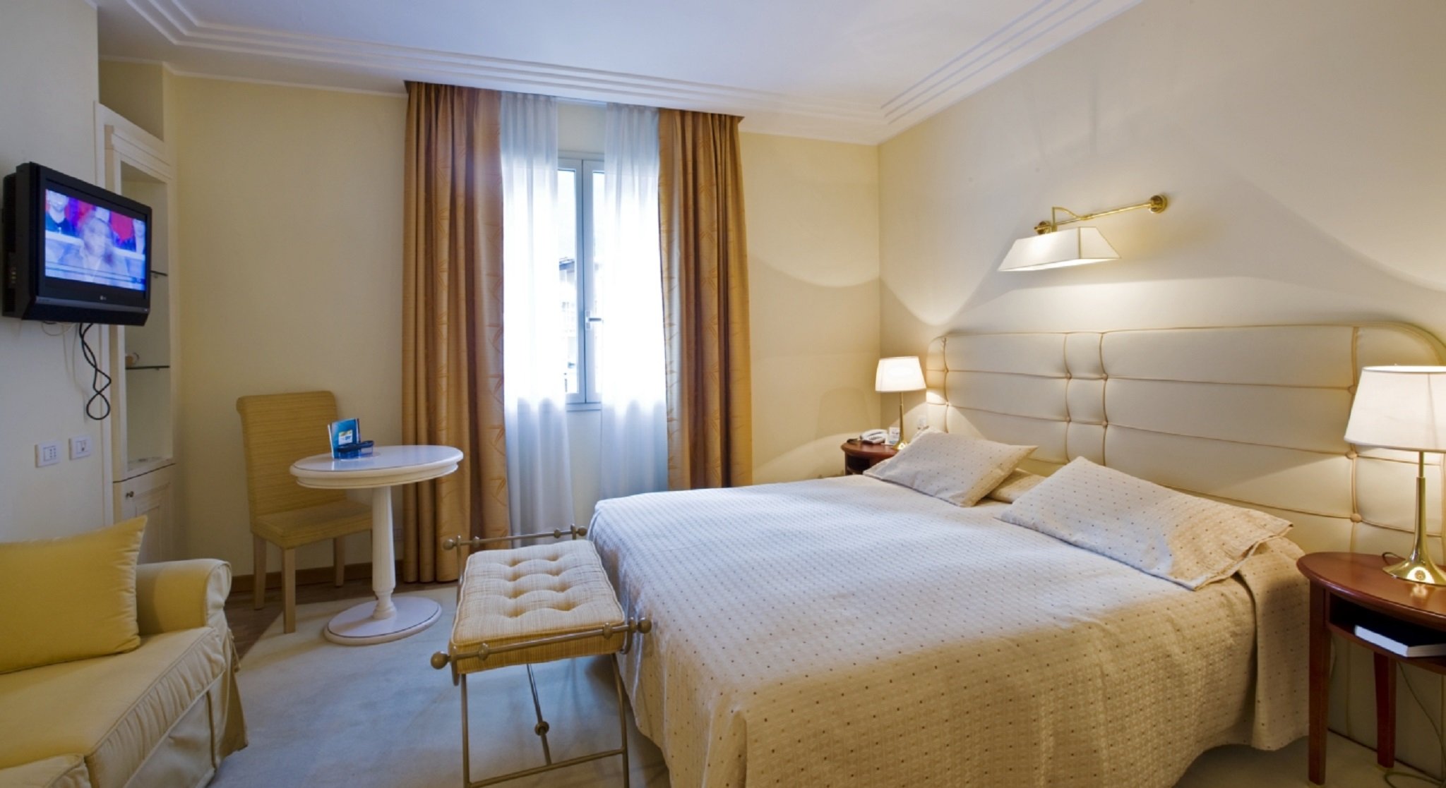 RIZZI AQUACHARME HOTEL AND SPA-guestroom-Exclusive Double Room.jpg