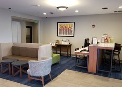  - Holiday Inn Express Airport Lincoln - I-80, Exit 399
