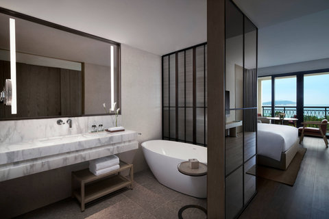 SANYA MARRIOTT YALONG BAY - Photo 17