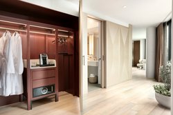  - Hotel Indigo Williamsburg Brooklyn New York