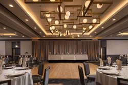  - Hotel Distil Louisville - I-64, Exits 4 & 5B