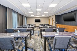  - Fairfield Inn & Suites by Marriott Cincinnati Airport South Florence - I-71 & I-75, Exit 181