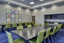  - Holiday Inn Express & Suites Downtown Omaha