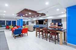  - Holiday Inn Express & Suites Port Lavaca